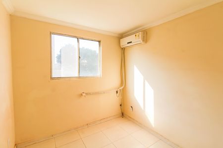 Quarto 2 de apartamento à venda com 2 quartos, 41m² em Mato Grande, Canoas