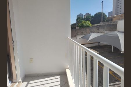 Apartamento para alugar com 85m², 3 quartos e 2 vagasVaranda