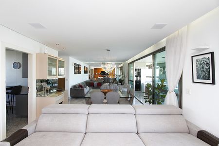 Sala de apartamento para alugar com 4 quartos, 183m² em Belvedere, Belo Horizonte