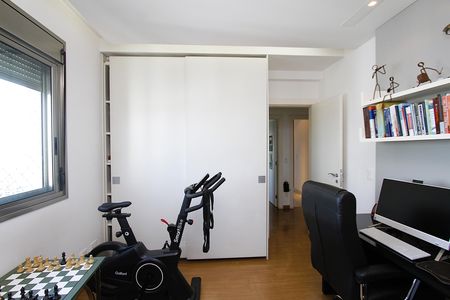 Apartamento para alugar com 183m², 4 quartos e 4 vagasQuarto 2