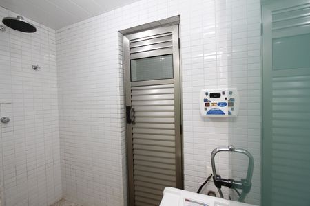 Apartamento para alugar com 183m², 4 quartos e 4 vagassauna