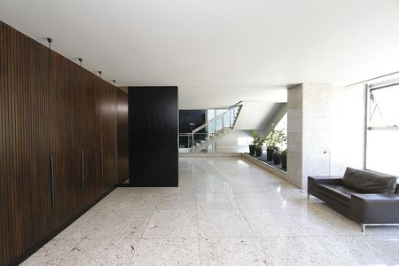 Apartamento para alugar com 183m², 4 quartos e 4 vagasHall de entrada