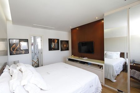 Apartamento para alugar com 183m², 4 quartos e 4 vagasQuarto 4 - Suíte