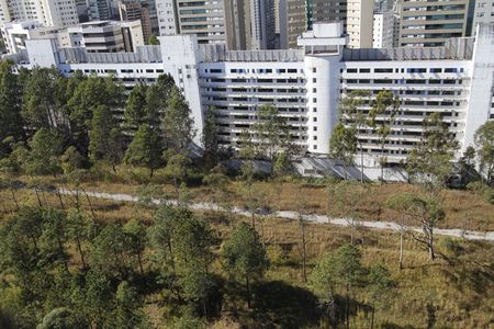 Apartamento para alugar com 183m², 4 quartos e 4 vagasVista