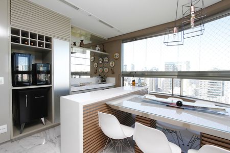 Varanda da Sala de apartamento para alugar com 4 quartos, 183m² em Belvedere, Belo Horizonte