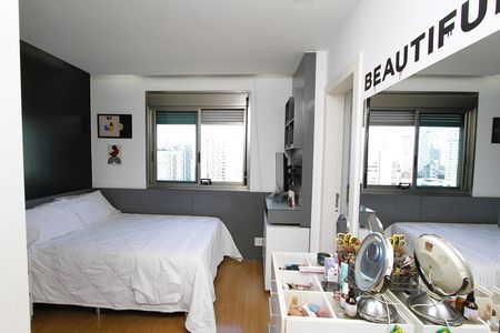 Apartamento para alugar com 183m², 4 quartos e 4 vagasQuarto 3 - Suíte