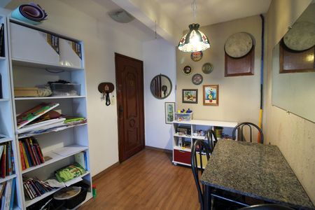 Sala de apartamento à venda com 2 quartos, 58m² em Vila Lageado, São Paulo