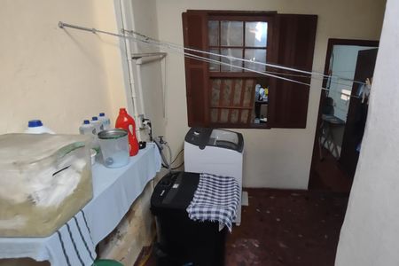 Casa à venda com 104m², 2 quartos e 1 vagaÁrea de Serviço