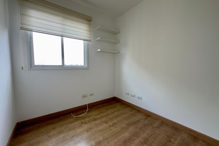 Quarto 2 de apartamento para alugar com 2 quartos, 56m² em Tingui, Curitiba