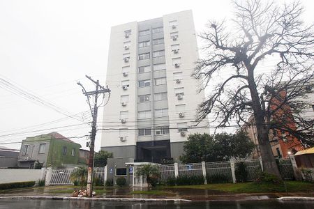Fachada de apartamento para alugar com 2 quartos, 56m² em Medianeira, Porto Alegre