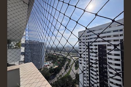 Apartamento para alugar com 66m², 2 quartos e 1 vaga Apartamento para alugar com 66m², 2 quartos e 1 vagaVaranda