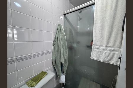 Apartamento para alugar com 66m², 2 quartos e 1 vaga Apartamento para alugar com 66m², 2 quartos e 1 vagaBanheiro do Quarto 1