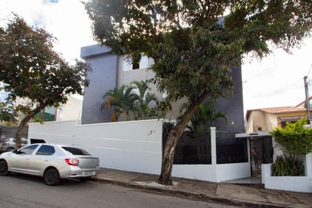 Fachada de apartamento à venda com 2 quartos, 55m² em Planalto, Belo Horizonte