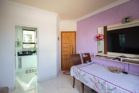 Sala de apartamento à venda com 2 quartos, 55m² em Planalto, Belo Horizonte