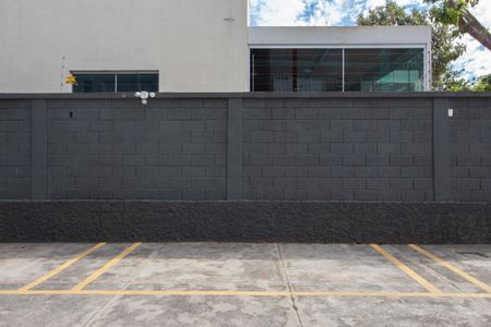 Apartamento à venda com 55m², 2 quartos e 1 vaga Apartamento à venda com 55m², 2 quartos e 1 vagaGaragem