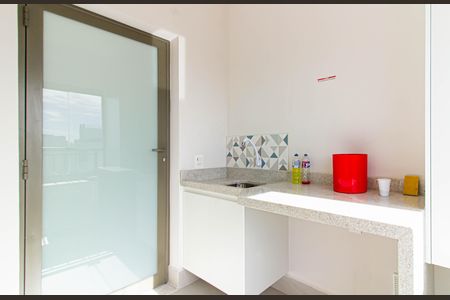 Apartamento para alugar com 43m², 1 quarto e sem vagaVaranda / Área de serviço
