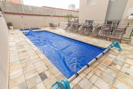 Apartamento à venda com 84m², 3 quartos e 2 vagas Apartamento à venda com 84m², 3 quartos e 2 vagasÁrea comum - Piscina