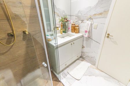 Apartamento à venda com 84m², 3 quartos e 2 vagas Apartamento à venda com 84m², 3 quartos e 2 vagasBanheiro