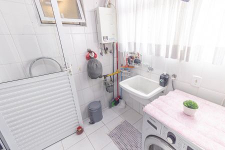 Apartamento à venda com 84m², 3 quartos e 2 vagas Apartamento à venda com 84m², 3 quartos e 2 vagasÁrea de Serviço