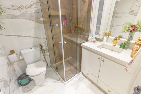 Apartamento à venda com 84m², 3 quartos e 2 vagas Apartamento à venda com 84m², 3 quartos e 2 vagasBanheiro