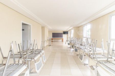 Apartamento à venda com 84m², 3 quartos e 2 vagas Apartamento à venda com 84m², 3 quartos e 2 vagasÁrea comum - Salão de festas