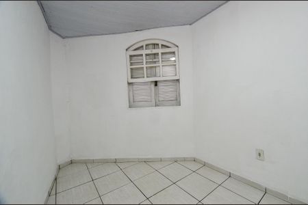 Casa para alugar com 36m², 2 quartos e sem vagaQuarto 