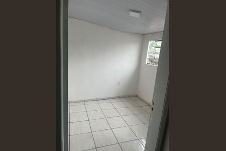 Quarto de casa para alugar com 2 quartos, 36m² em Santa Efigênia, Belo Horizonte