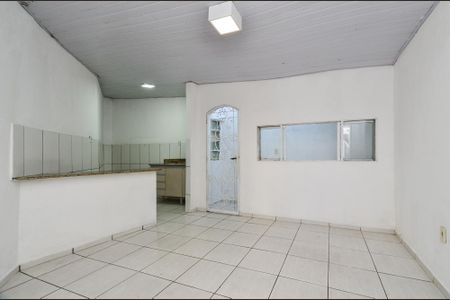 Sala de casa para alugar com 2 quartos, 36m² em Santa Efigênia, Belo Horizonte