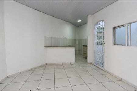 Sala de casa para alugar com 2 quartos, 36m² em Santa Efigênia, Belo Horizonte