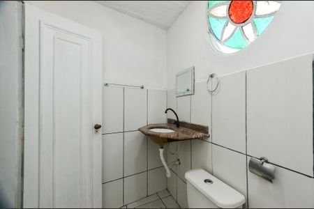 Casa para alugar com 36m², 2 quartos e sem vagaBanheiro