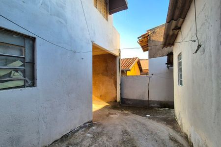 Casa para alugar com 50m², 2 quartos e 1 vagaQuintal 