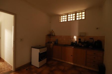 Casa para alugar com 698m², 4 quartos e sem vagaCozinha 