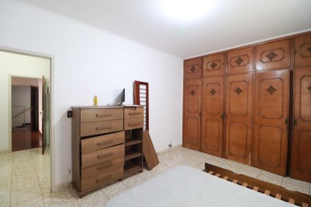Casa para alugar com 698m², 4 quartos e sem vagaQuarto 2