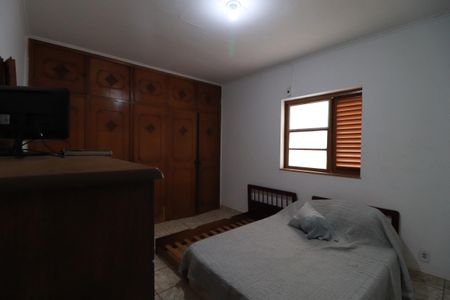 Casa para alugar com 698m², 4 quartos e sem vagaQuarto 2