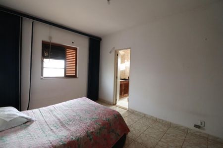Casa para alugar com 698m², 4 quartos e sem vagaSuite 
