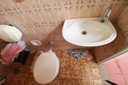 Casa para alugar com 698m², 4 quartos e sem vagaBanheiro 