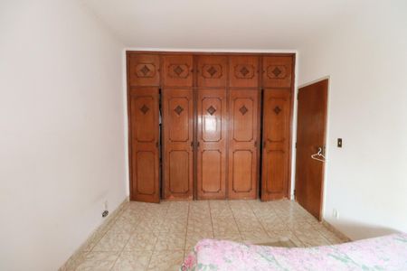 Casa para alugar com 698m², 4 quartos e sem vagaSuite 