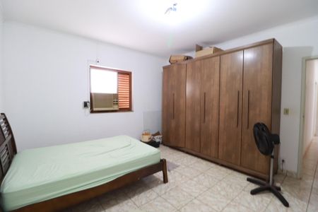 Casa para alugar com 698m², 4 quartos e sem vagaQuarto 3