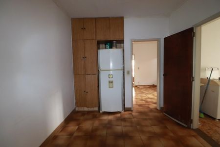 Casa para alugar com 698m², 4 quartos e sem vagaCozinha 