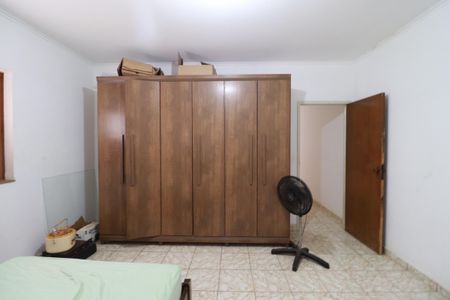 Casa para alugar com 698m², 4 quartos e sem vagaQuarto 2