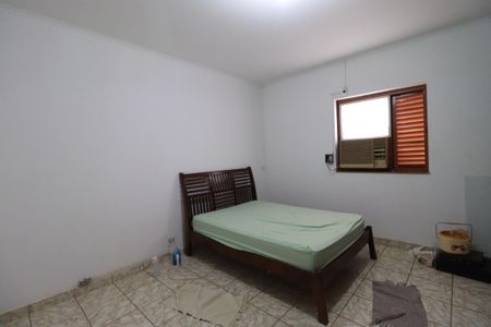Casa para alugar com 698m², 4 quartos e sem vagaQuarto 3