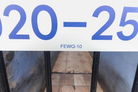 Placa FEWQ-10 de casa para alugar com 1 quarto, 40m² em Vila Nova Curuca, São Paulo