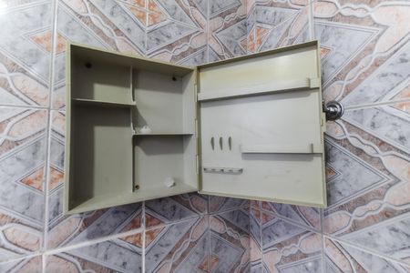 Banheiro de casa para alugar com 1 quarto, 40m² em Vila Nova Curuca, São Paulo