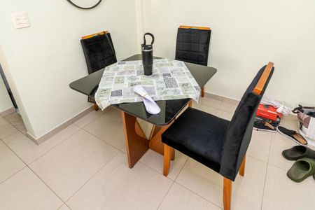 Apartamento à venda com 47m², 1 quarto e 2 vagas Apartamento à venda com 47m², 1 quarto e 2 vagasSala