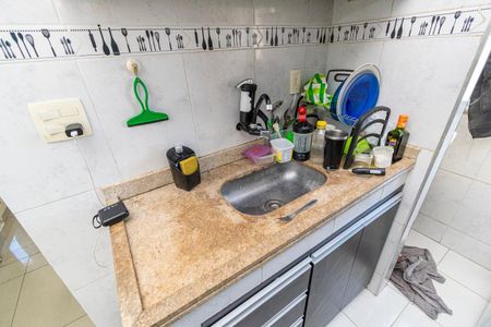 Apartamento à venda com 47m², 1 quarto e 2 vagas Apartamento à venda com 47m², 1 quarto e 2 vagasCozinha