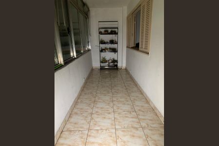 Apartamento à venda com 123m², 2 quartos e sem vaga