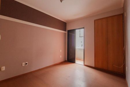 Apartamento para alugar com 120m², 3 quartos e 1 vagaQuarto Suíte