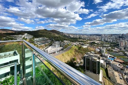 Apartamento à venda com 68m², 1 quarto e 1 vaga Apartamento à venda com 68m², 1 quarto e 1 vagaÁrea comum