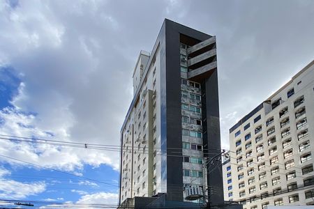 Fachada de apartamento à venda com 1 quarto, 68m² em Estoril, Belo Horizonte