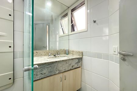 Apartamento à venda com 68m², 1 quarto e 1 vaga Apartamento à venda com 68m², 1 quarto e 1 vagaBanheiro